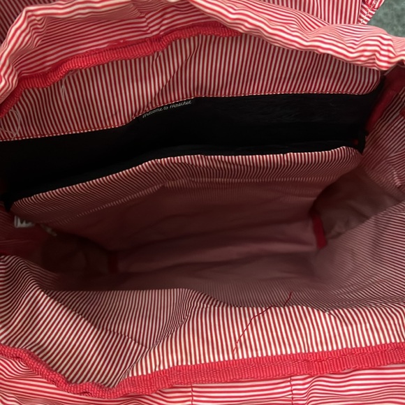 Camo + Hawaiian Floral Herschel Backpack - Picture 4 of 5